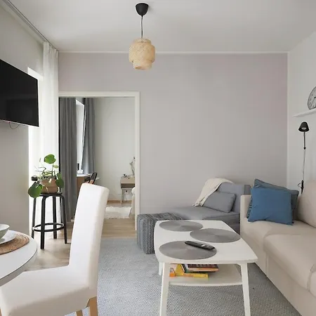 Spacious One-bedroom Next To Tripla * Helsinki