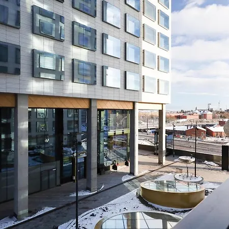 Spacious One-bedroom Next To Tripla *